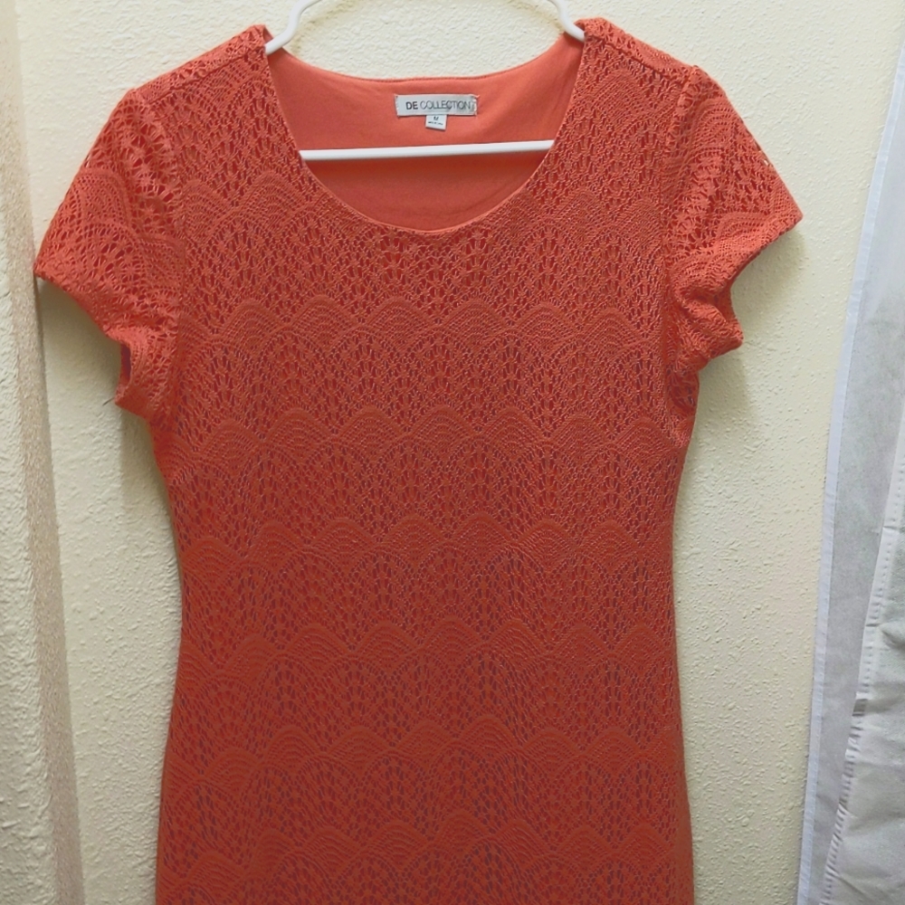 DE collection lace dress